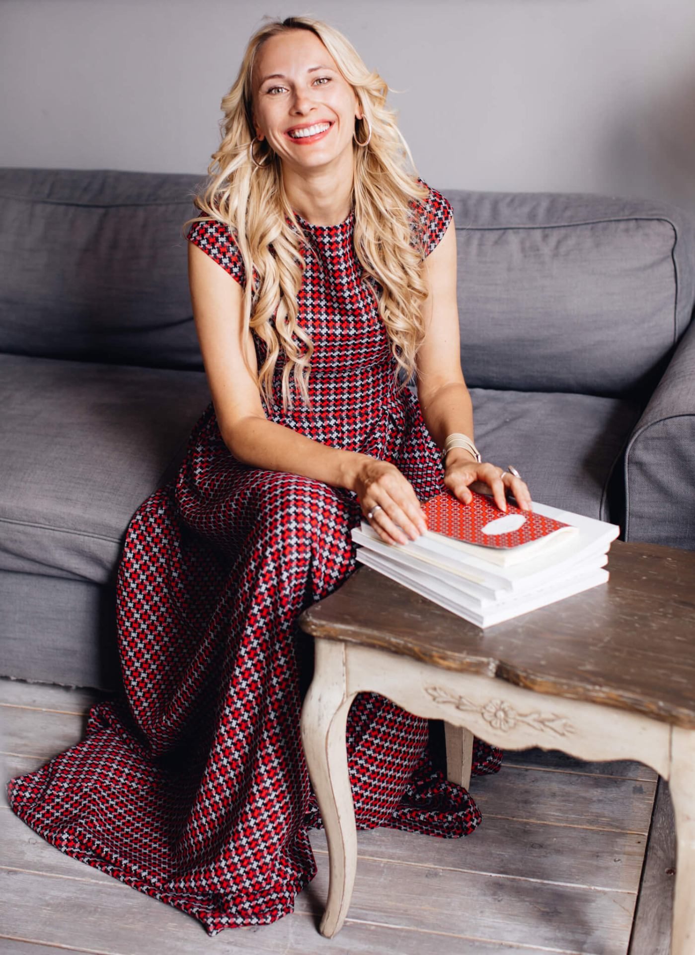 Psychologist and systemic relationship coach Darya Haitoglou